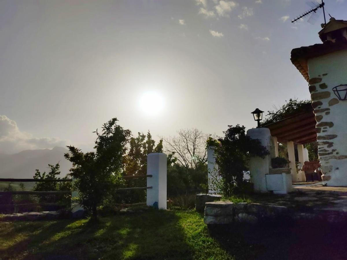 Villa Huerta Nacimiento Montecorto Luaran gambar