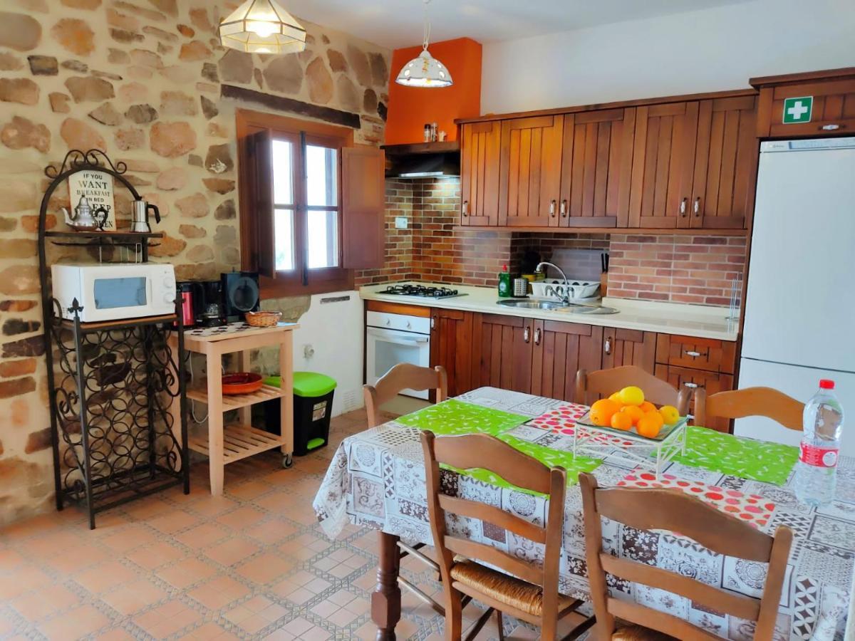 Villa Huerta Nacimiento Montecorto Luaran gambar